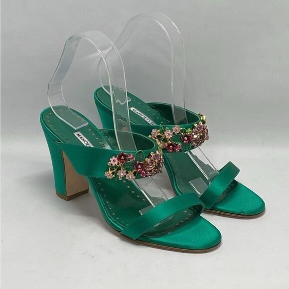 Manolo Blahnik 90MM Embellished Satin Mules size 39 - Picture 7 of 15